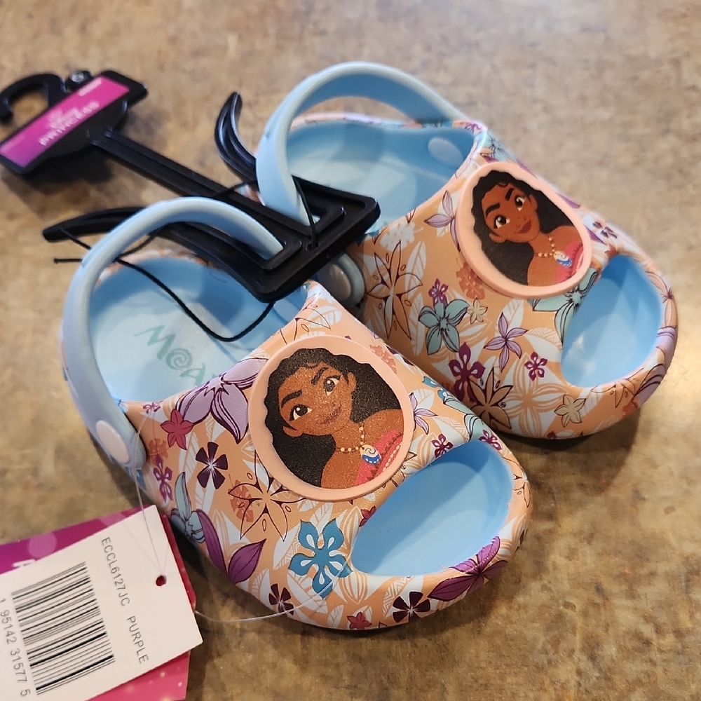 Moana Clog Sandal